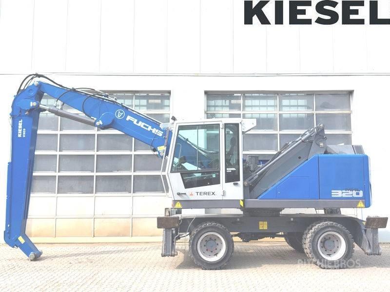 Fuchs MHL 320 F Оператори на отпадъци/индустрия
