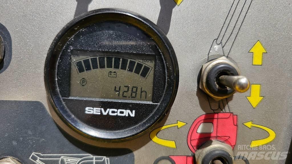 Manitou 170AETJ Съчленени стрелови подемници