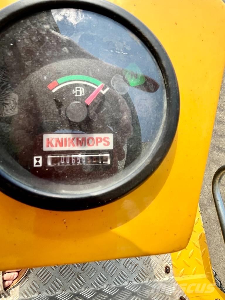 Knikmops KM 100 Колесни товарачи