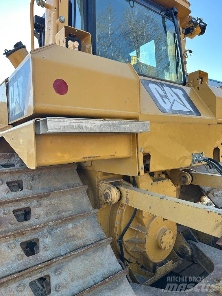 CAT D 6 T LGP Верижни булдозери
