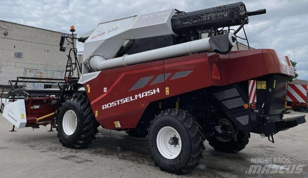 Rostselmash Nova 330 Комбайни