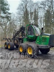 John Deere 1110 E Форуардери