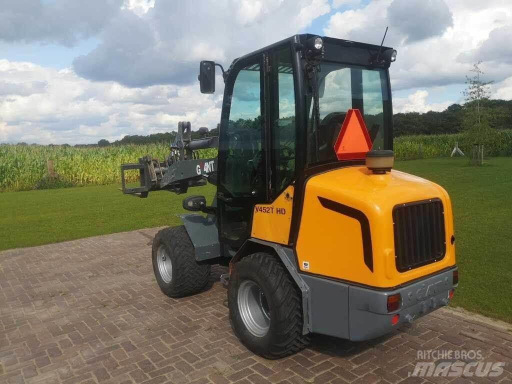 GiANT V 452 T HD Колесни товарачи