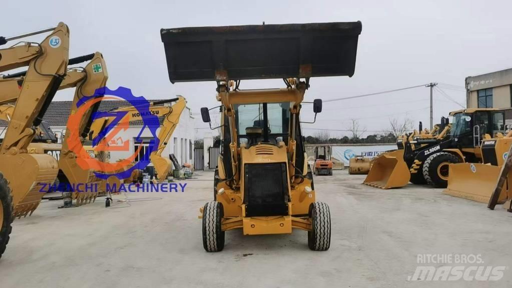 JCB 3 CX Товарач със заден ексватор