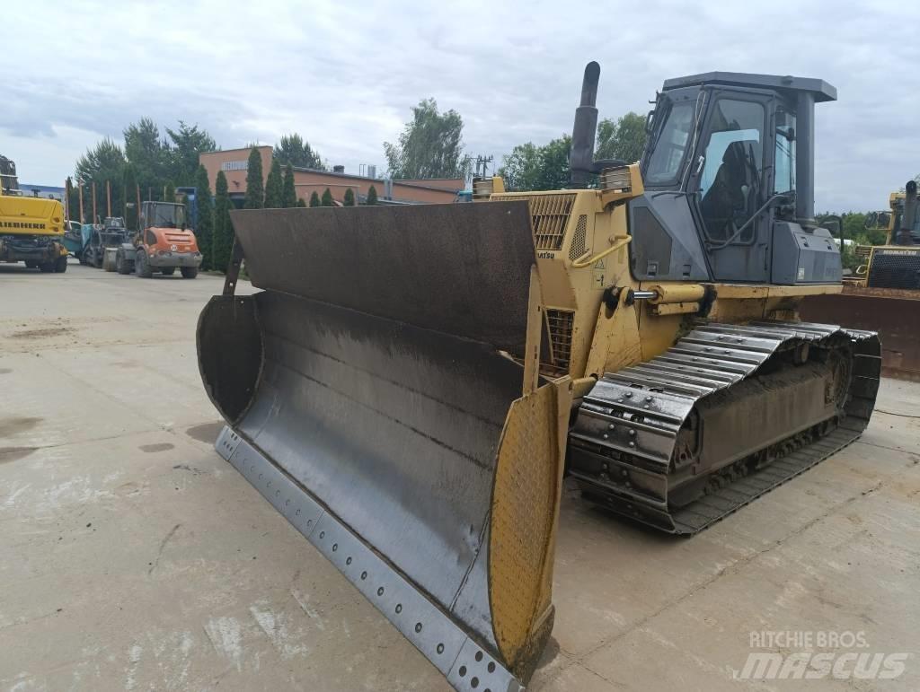 Komatsu D61EXL-12 Верижни булдозери
