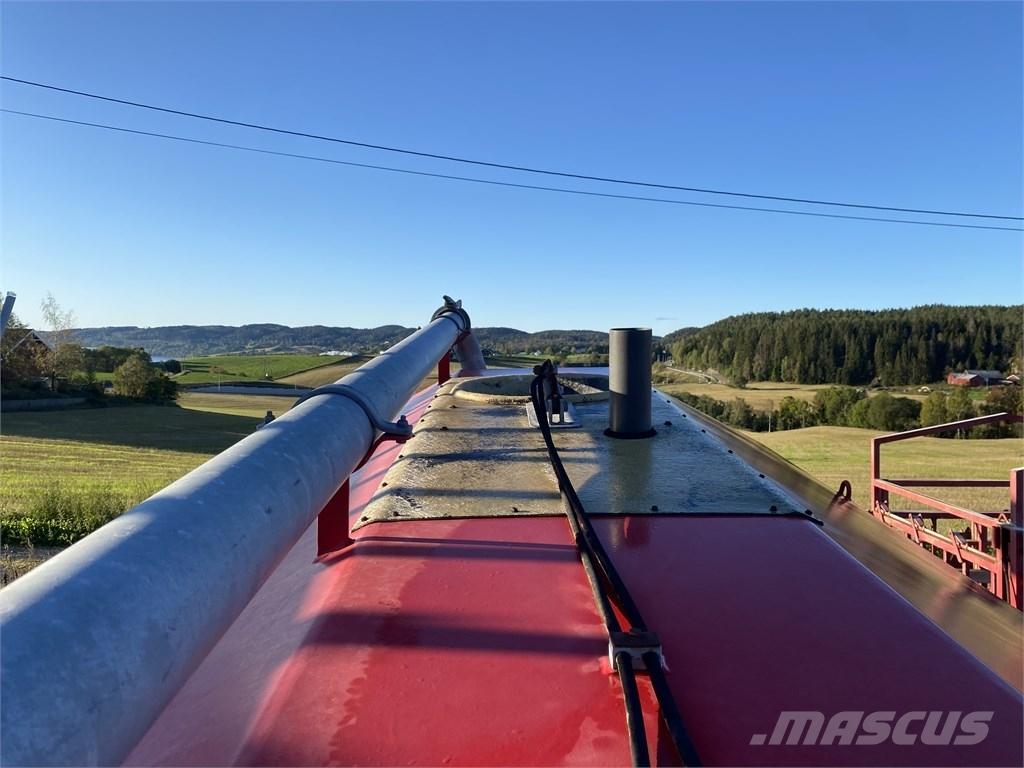 Moi GB 12 tankvogn Напоителни системи