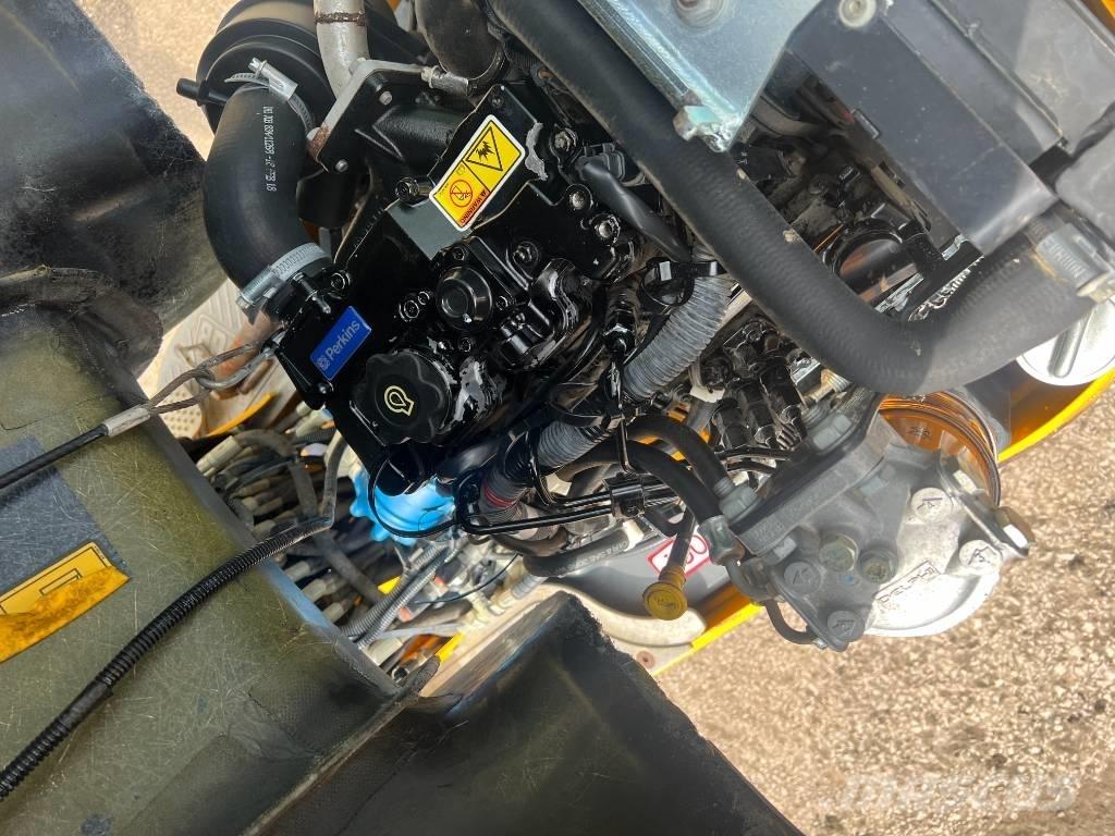 JCB Micro Мини екскаватори < 7 т
