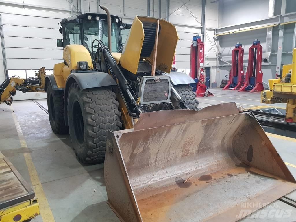 Huddig 1260C Rail Товарач със заден ексватор