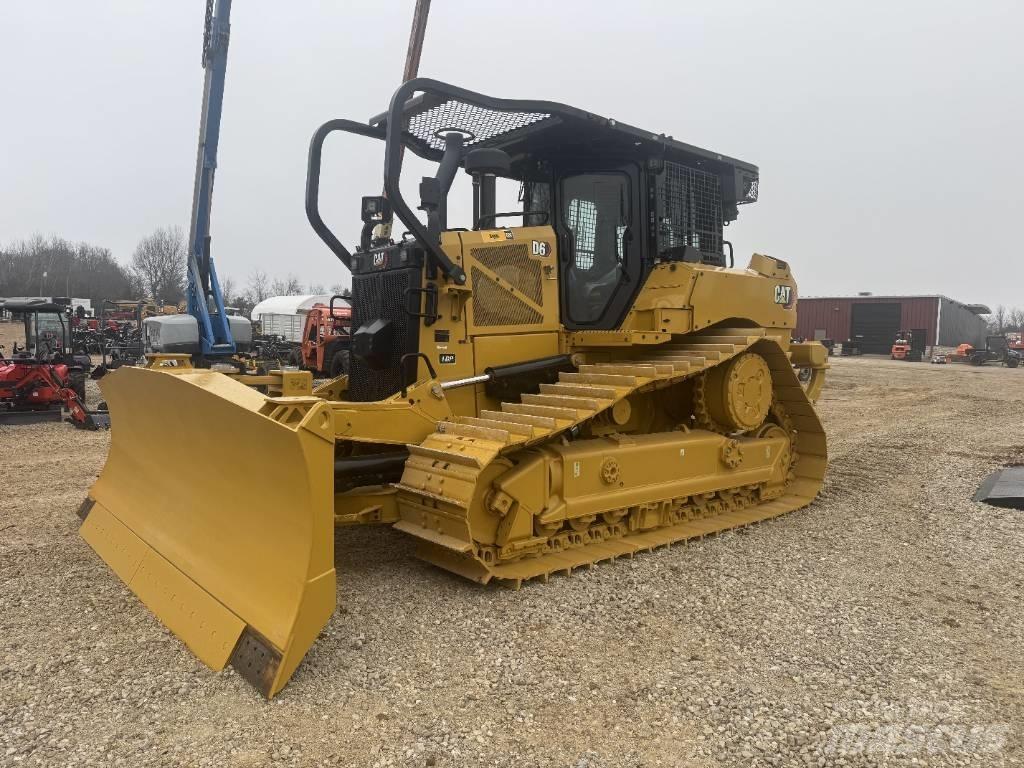 CAT D6 LGP Верижни булдозери
