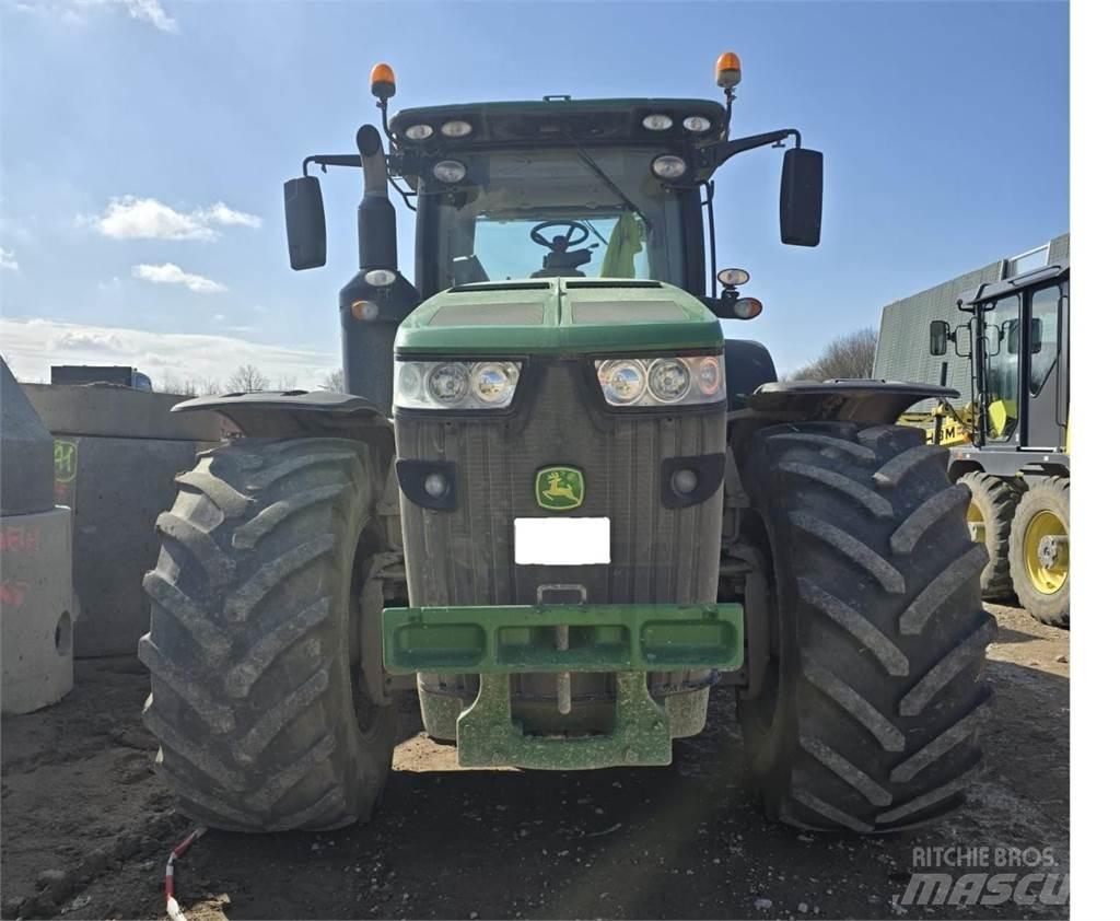 John Deere 8370R Трактори