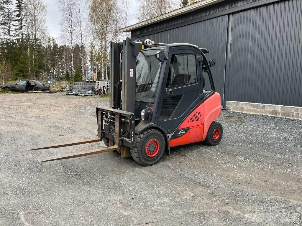 Linde H30D-02 Дизелови камиони