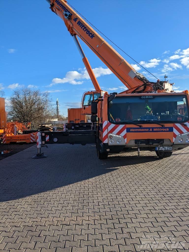 Terex Demag AC 250-5 Всъдеходни кранове