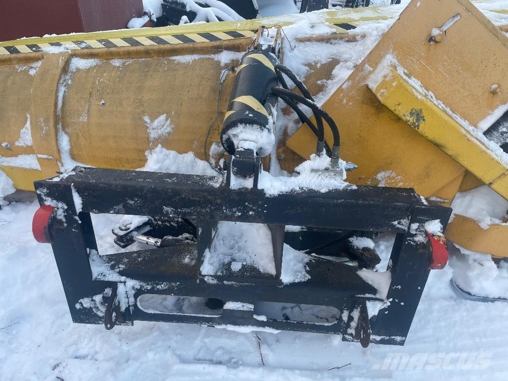 Rote 360 Alueaura Снегочистачки