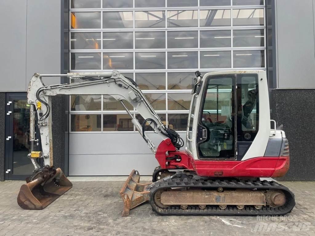 Takeuchi TB250 Мини екскаватори < 7 т