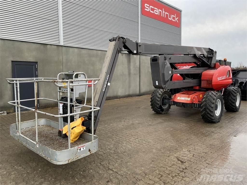 Manitou 200ATJ RC Съчленени стрелови подемници
