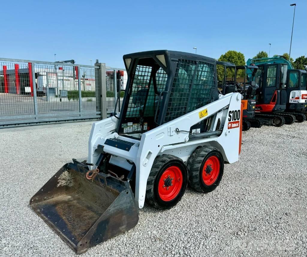 Bobcat S 100 Мини товарачи
