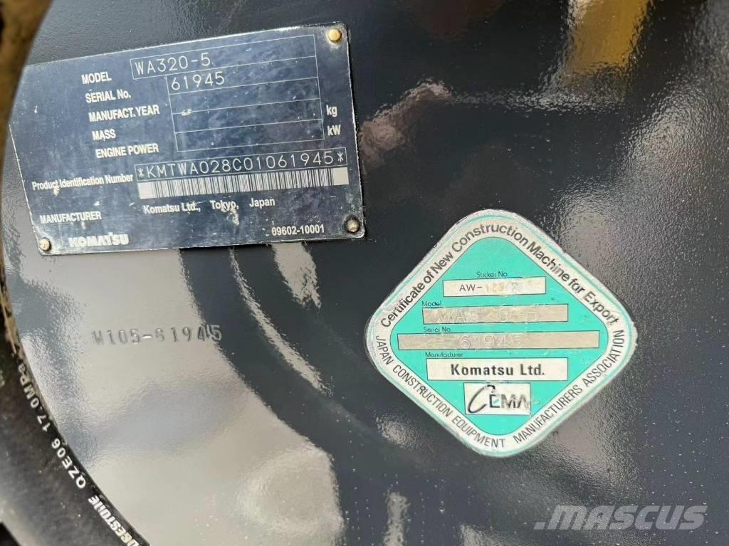 Komatsu WA 320-5 Колесни товарачи