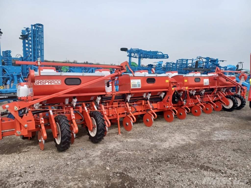 Maschio Mistral 12R Машини за прецизно сеене