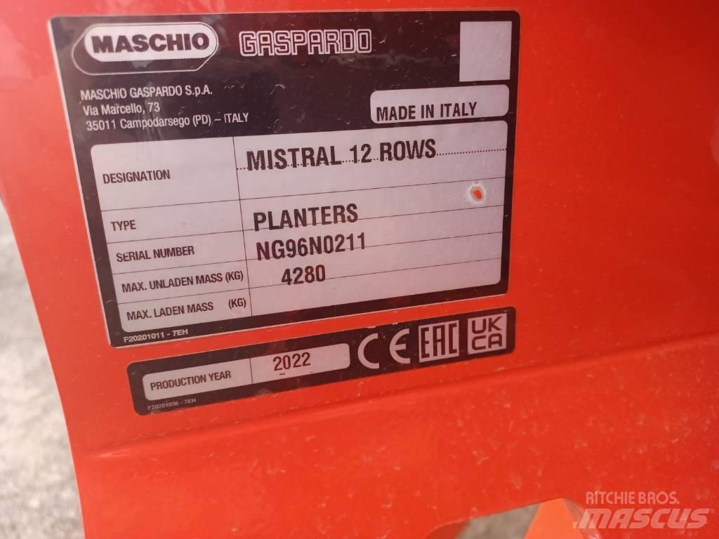 Maschio Mistral 12R Машини за прецизно сеене