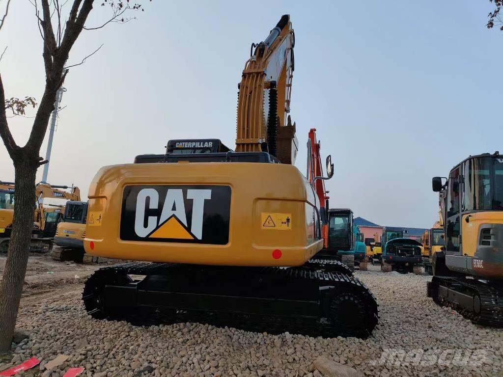 CAT 320 D Верижен екскаватор