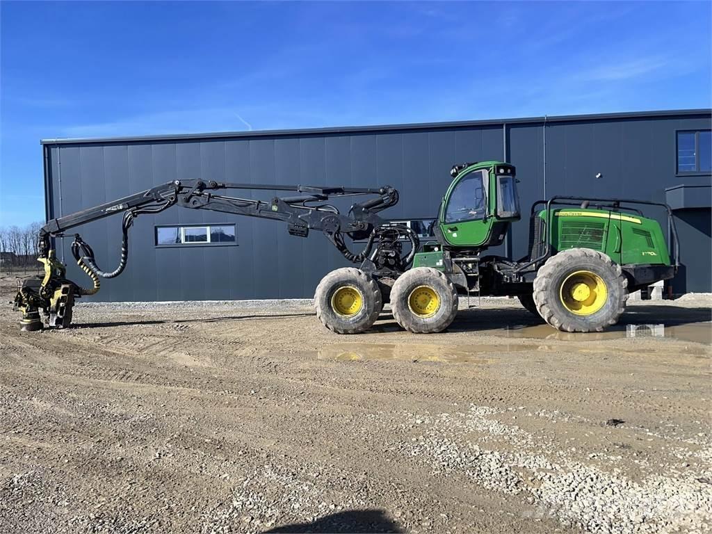 John Deere 1470E Харвестери