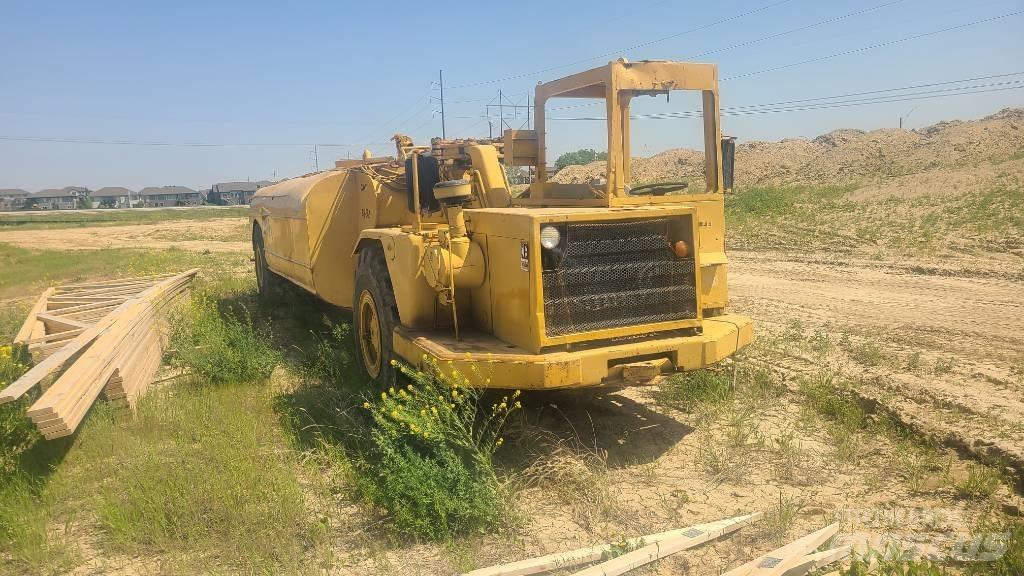 CAT 613 B Цистерни за вода
