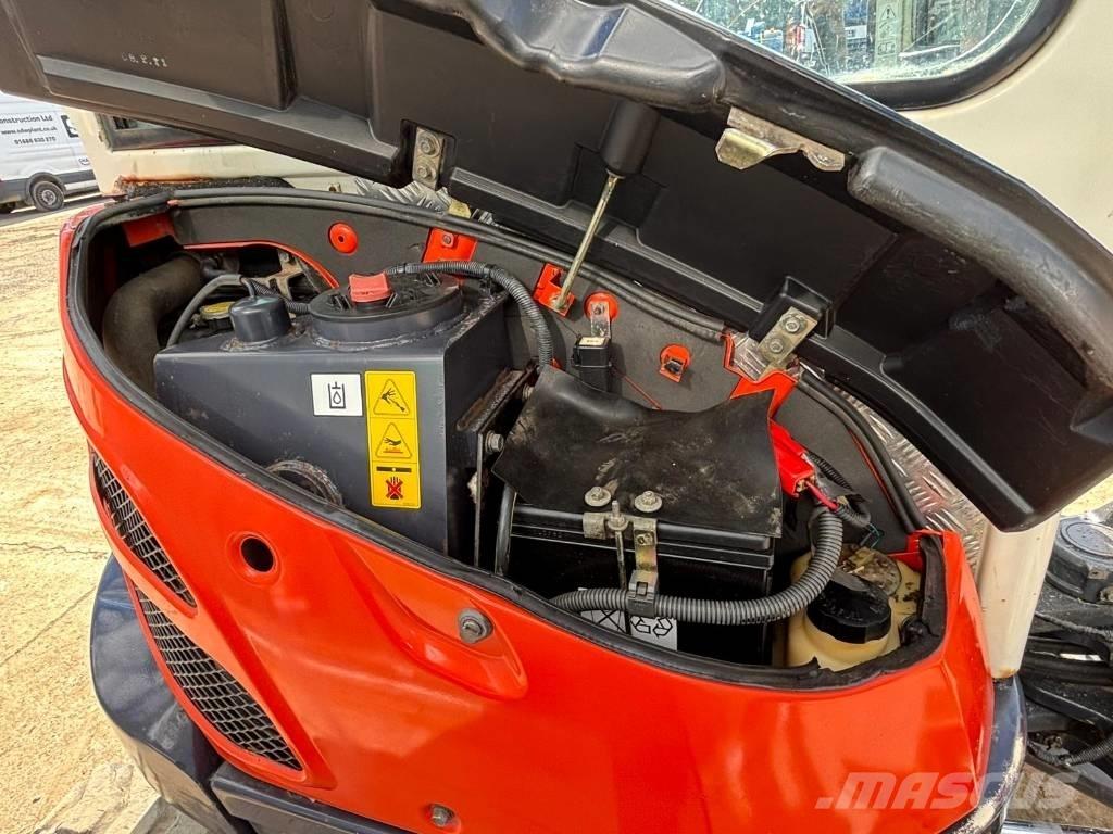 Kubota U 25-3 Мини екскаватори < 7 т