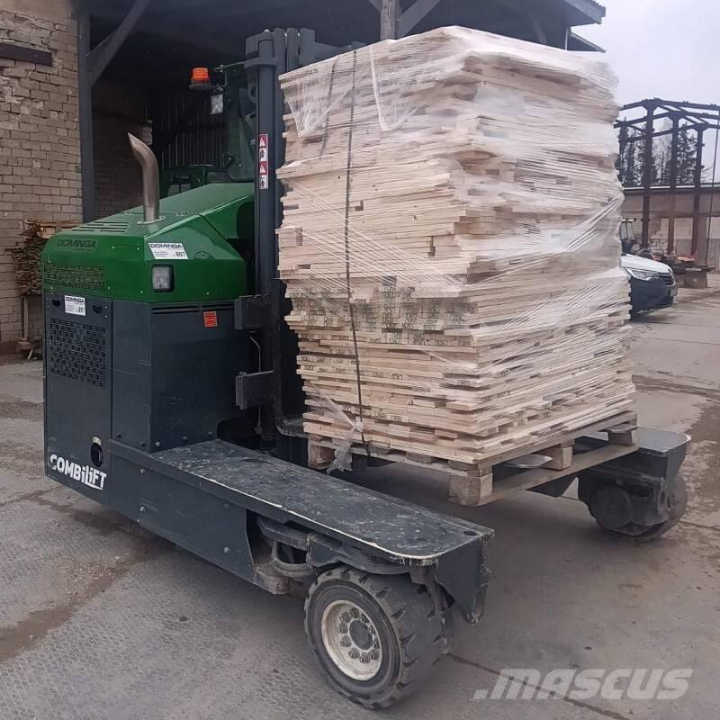 Combilift C 4000 MK4 Повдигач с движение в 4 посоки