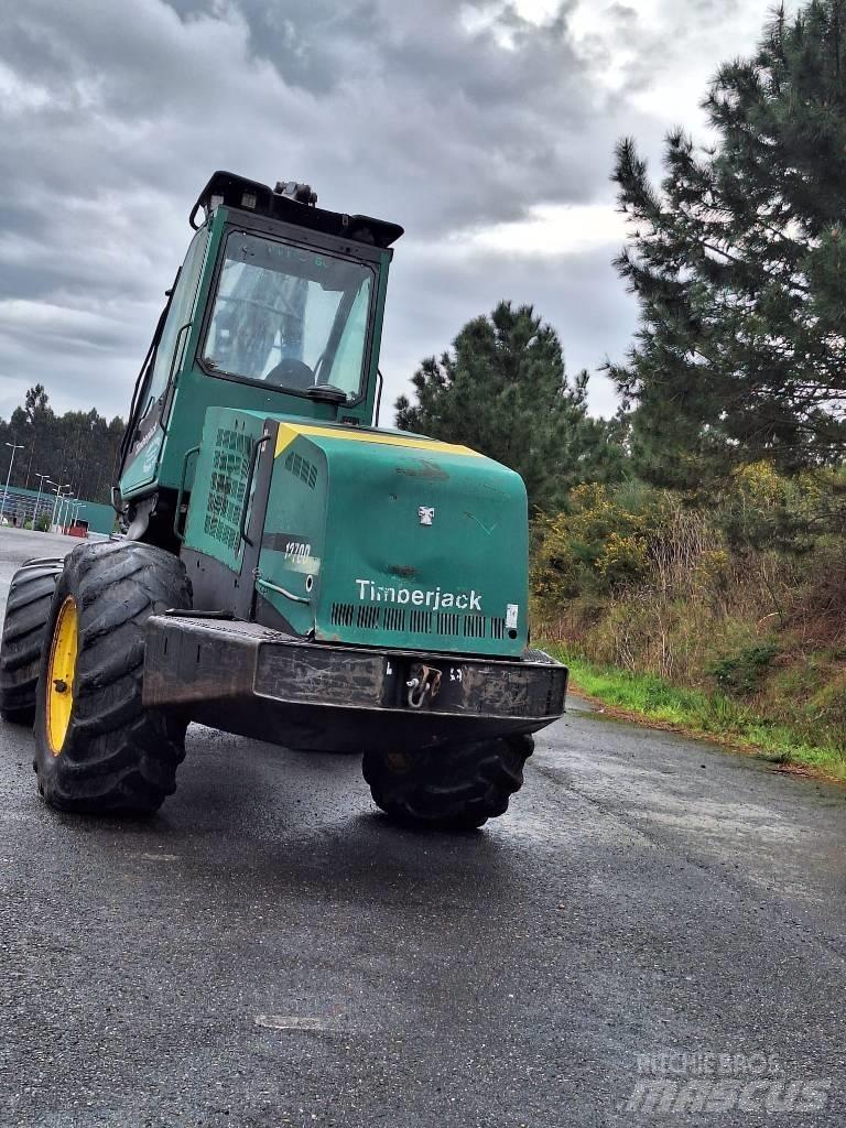 Timberjack 1270D Харвестери