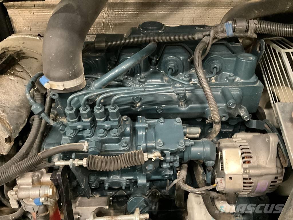 Kubota R 065 Колесни товарачи