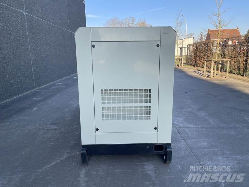 Cummins 220 kVA Дизелови генератори
