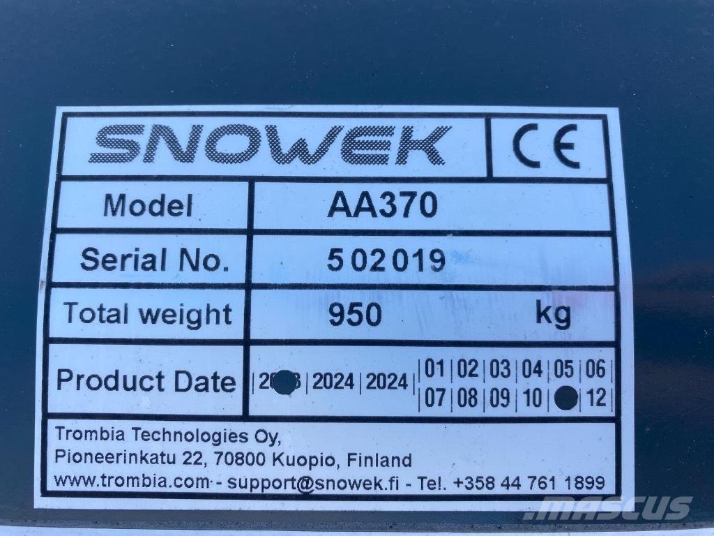 Snowek AA 370 Снегочистачки