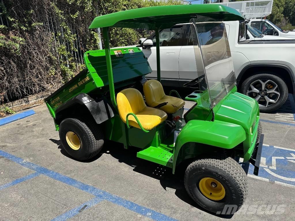 John Deere Gator TH Комунални съоражения