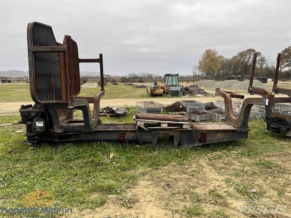 John Deere 1210E Други компоненти