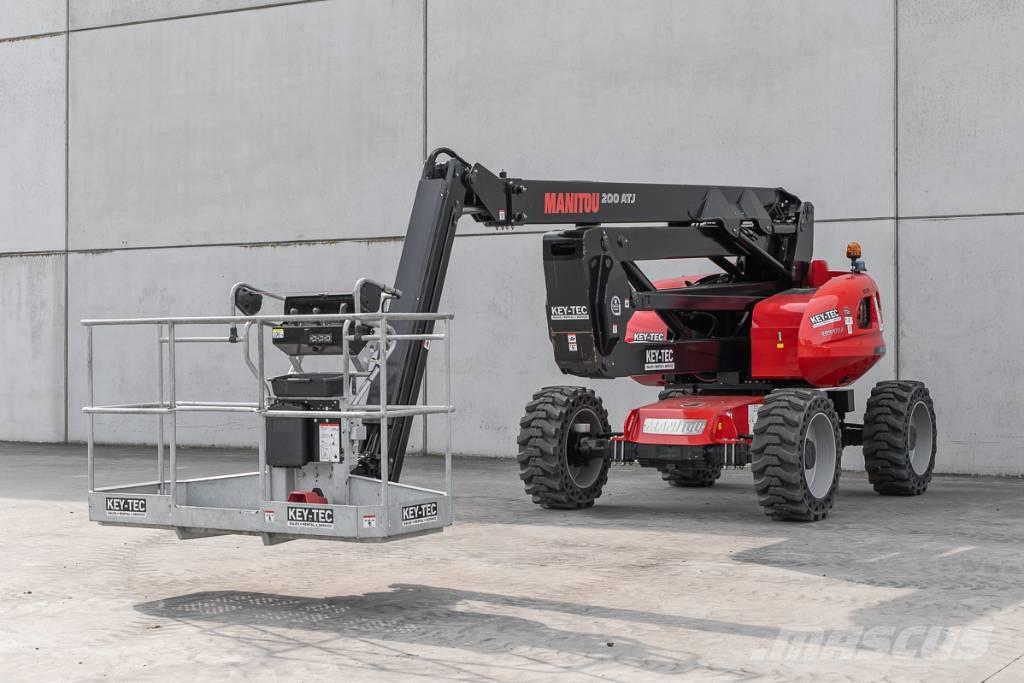 Manitou 200 ATJ Съчленени стрелови подемници