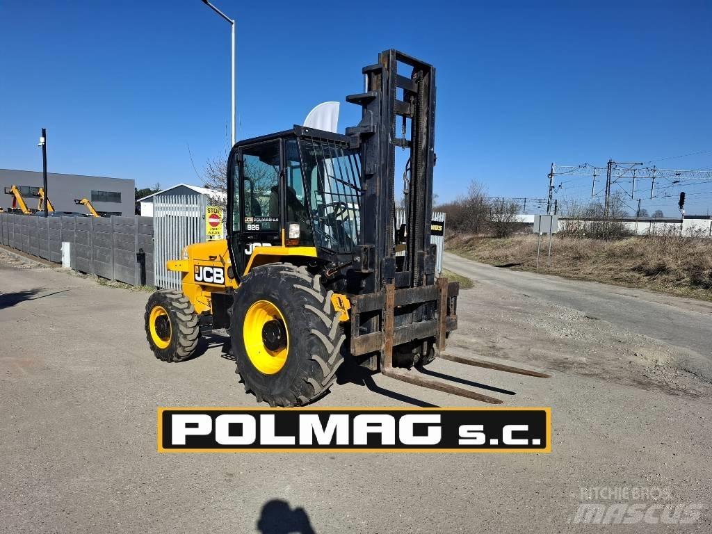 JCB 926 Дизелови камиони