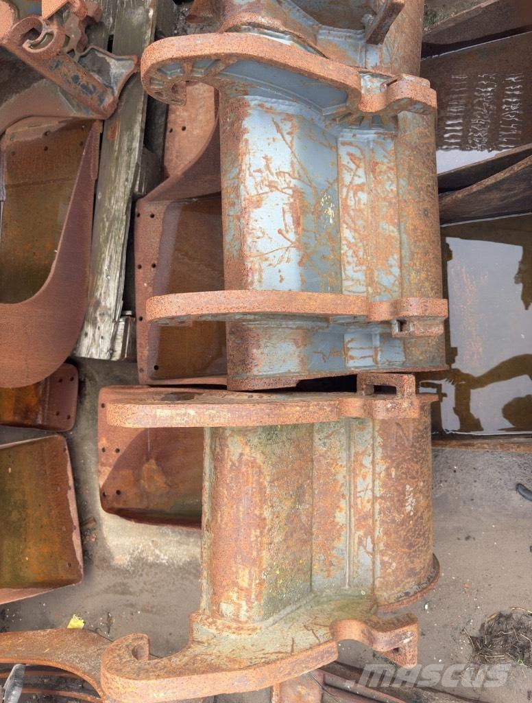 Takeuchi TB 285 Средни екскаватори 7т - 12т