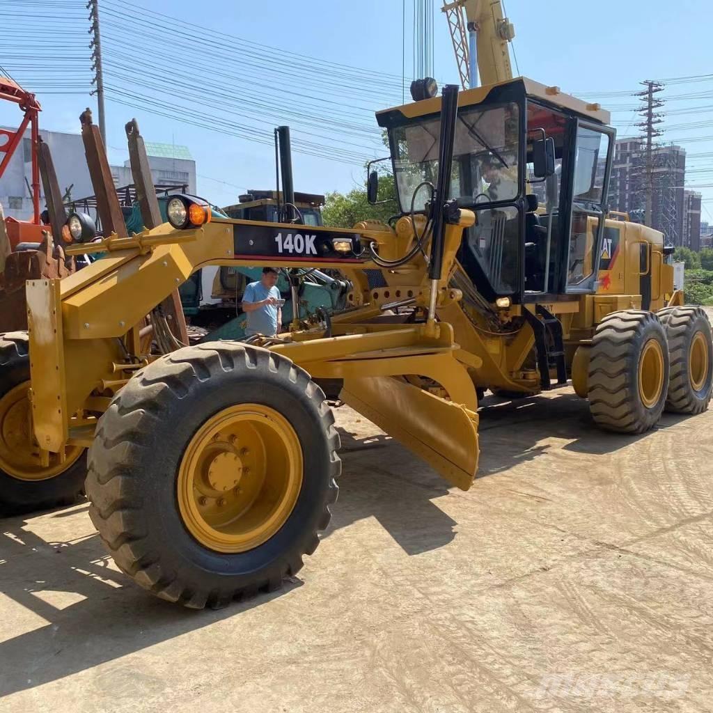 CAT 140 K Грейдери