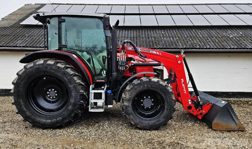 Massey Ferguson 5708 Трактори