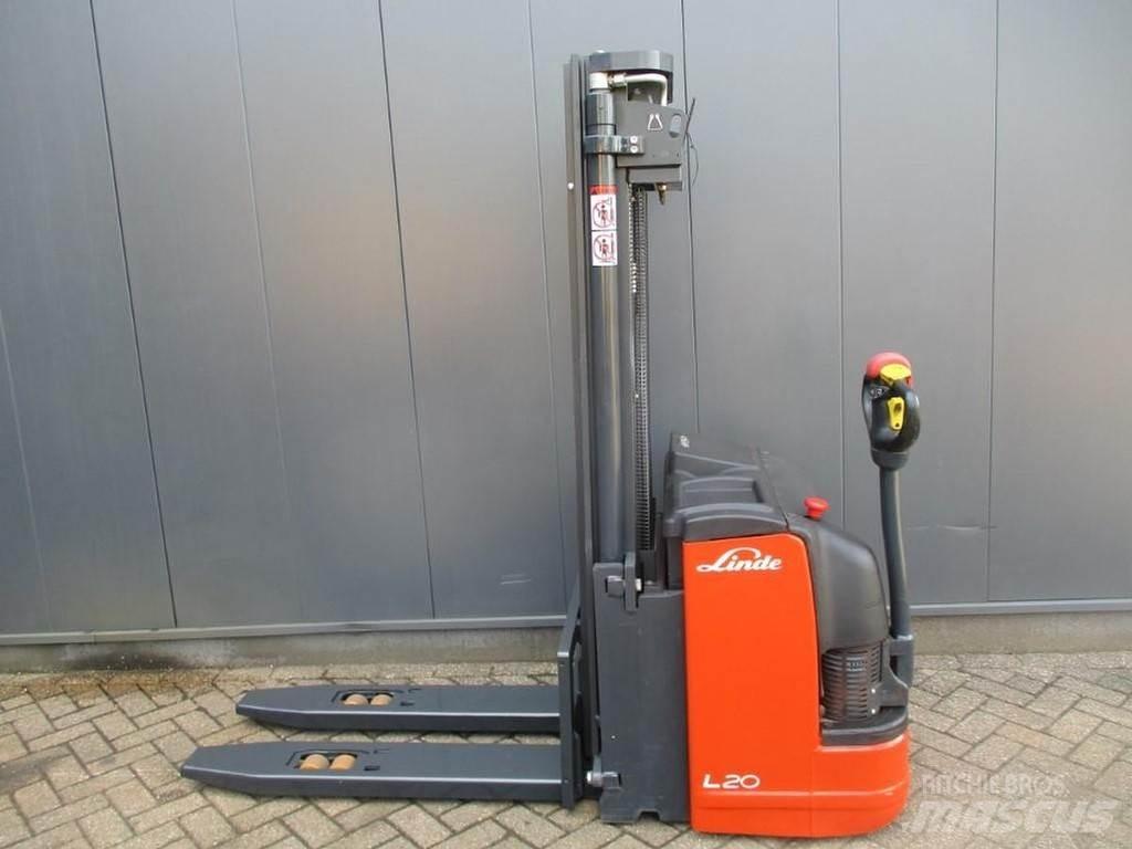 Linde L 20i Колички високоповдигачи с теглич