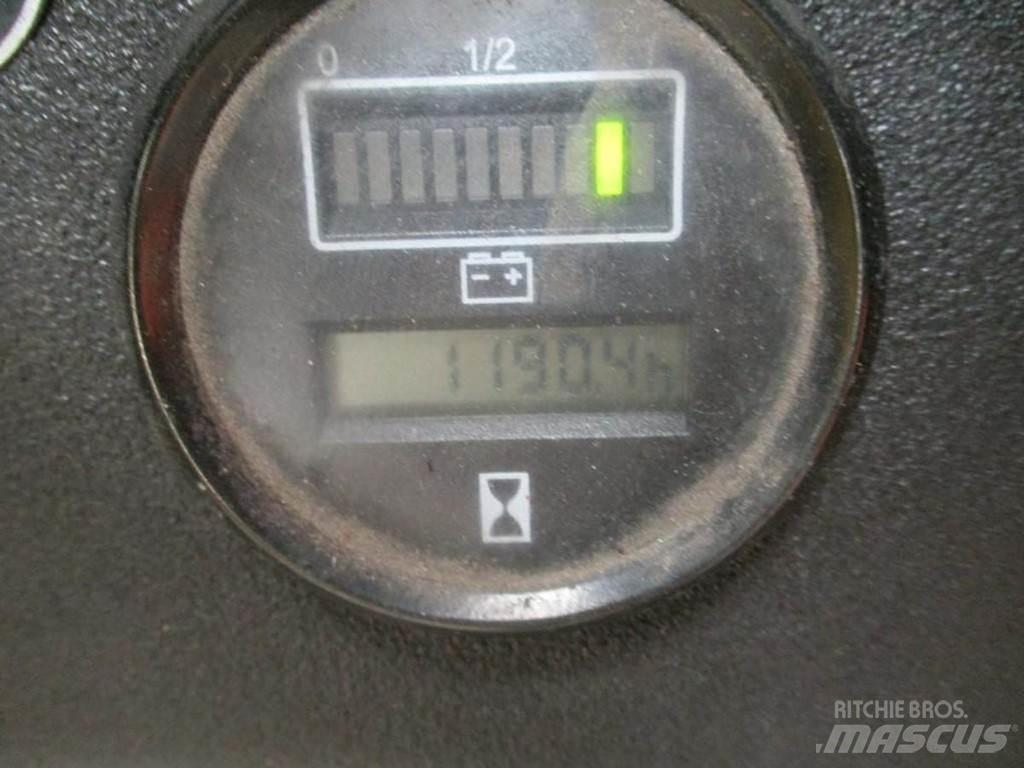 Linde L 20i Колички високоповдигачи с теглич