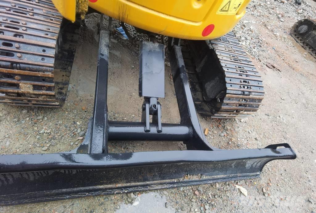 CAT 303.5 E CR Мини екскаватори < 7 т