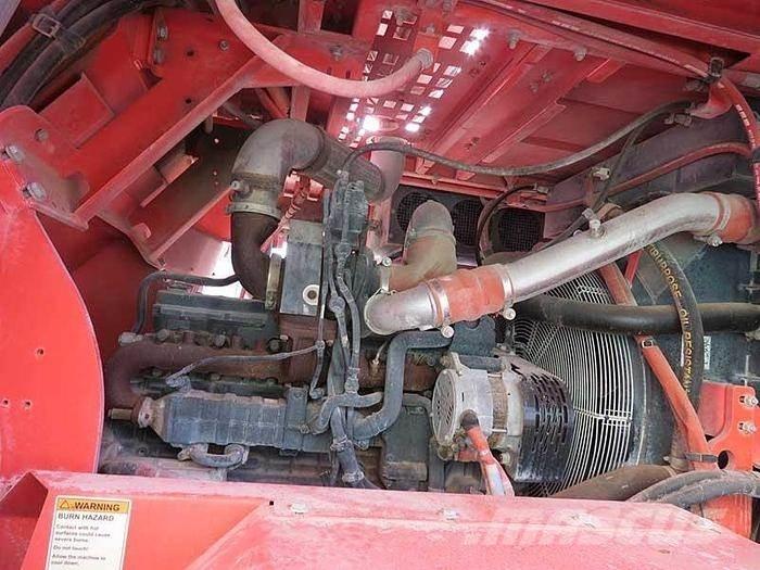 Sandvik DT 821 SC Апаратура за повърхностна редова сеидба