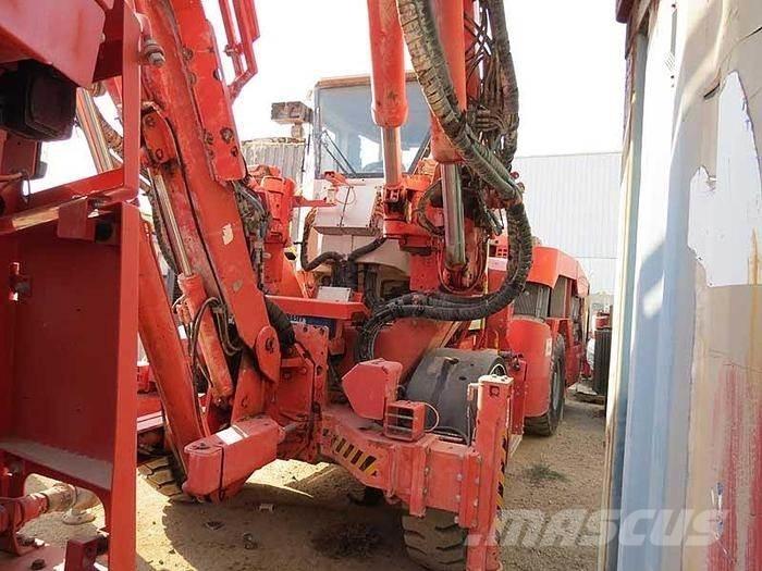 Sandvik DT 821 SC Апаратура за повърхностна редова сеидба