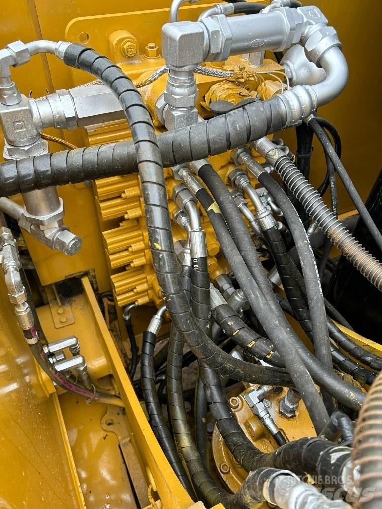 CAT 308E2 Верижен екскаватор