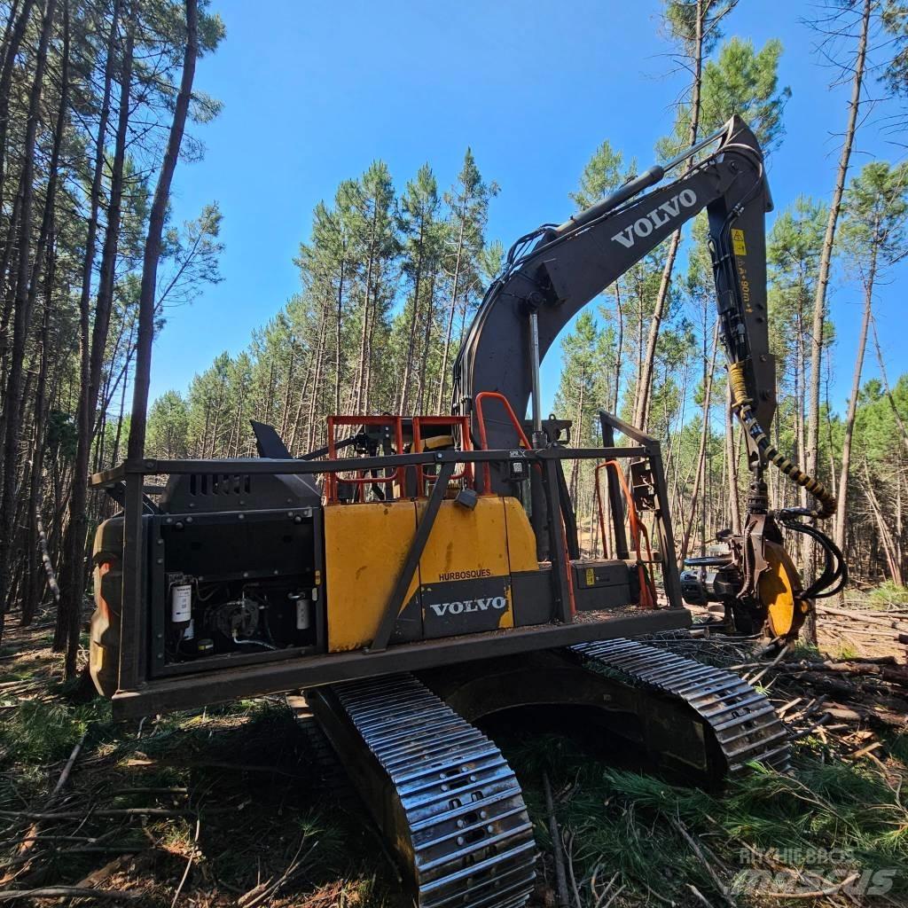 Volvo EC 200 E Екскаватори