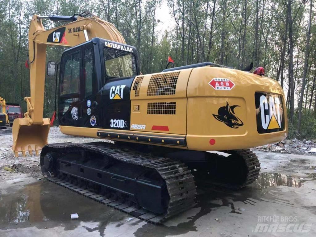 CAT 320D2 Верижен екскаватор