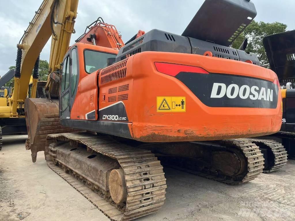 Doosan DX300LC-9C Верижен екскаватор