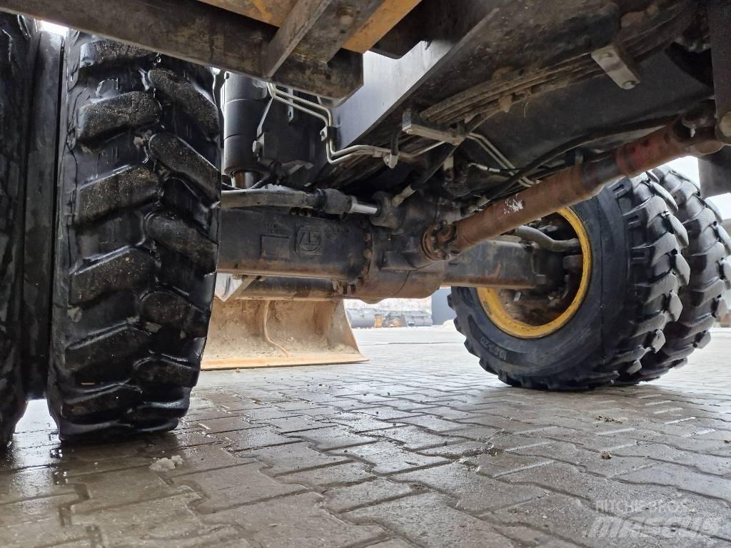 Volvo EW 160 E Колесни екскаватори