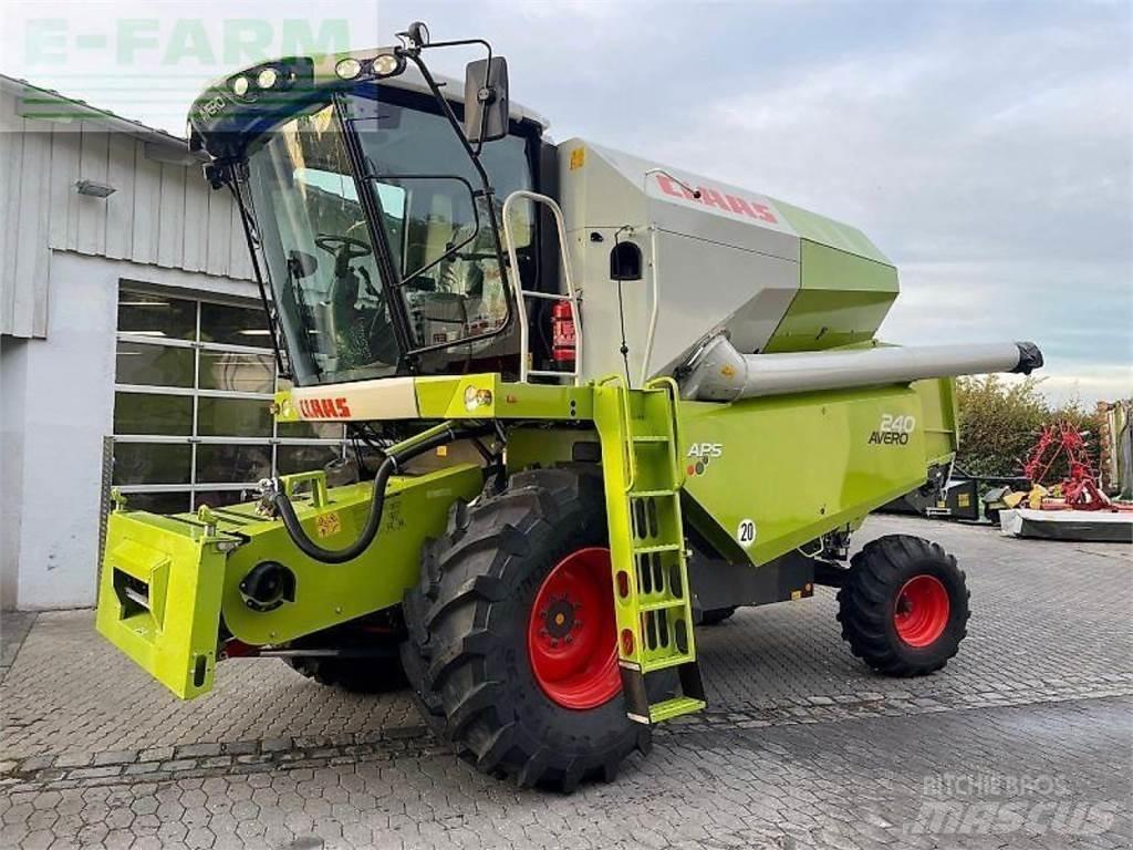 CLAAS avero 240 Комбайни